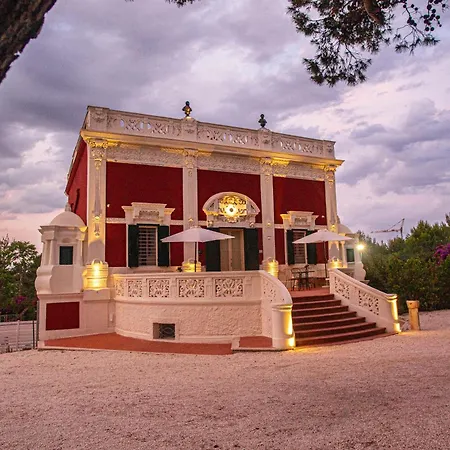 Frühstückspension Maison Giannino 4*