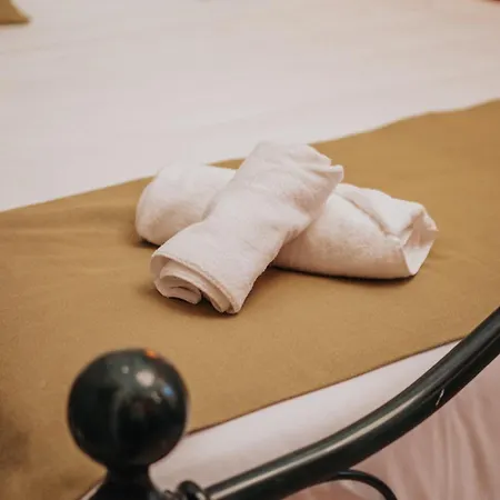 Bed & Breakfast Maison Giannino 4*